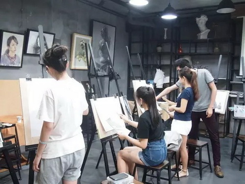 深圳美深畫(huà)室