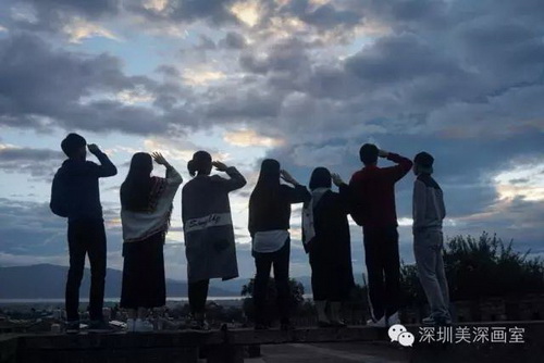 美深畫(huà)室